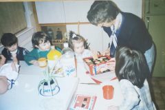 Biscuit-time-with-grandchildren-Henry-Emma-Shannon-and-Vikki